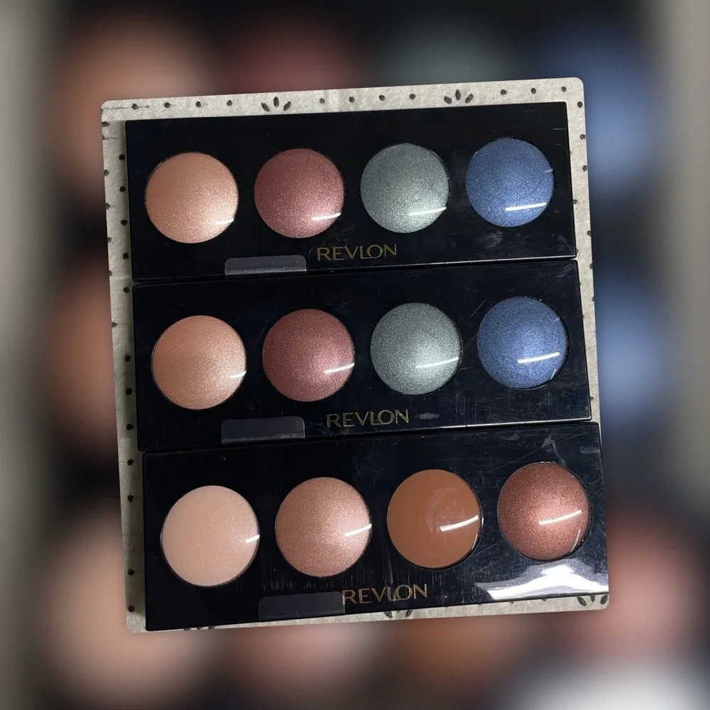 Revlon‎ Illuminance Crème Shadow- 710 & 720